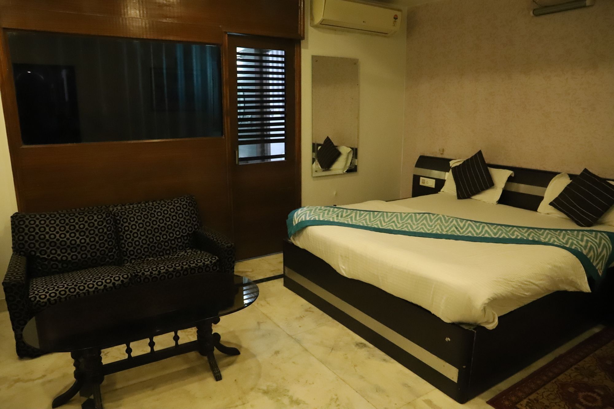 Airport Hotel Aerocity Inn New Delhi Ngoại thất bức ảnh